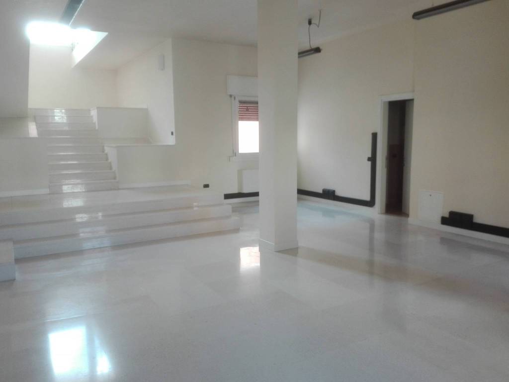 appartamento in vendita a Vicenza in zona Maddalene