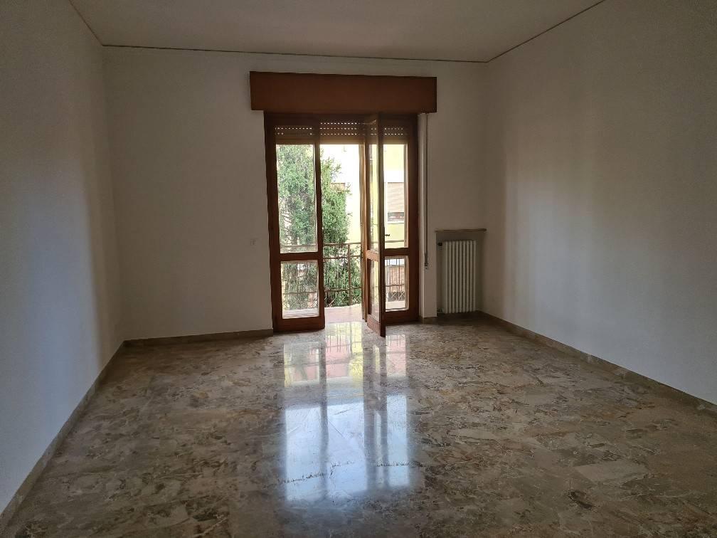 appartamento in vendita a Vicenza in zona Cattane