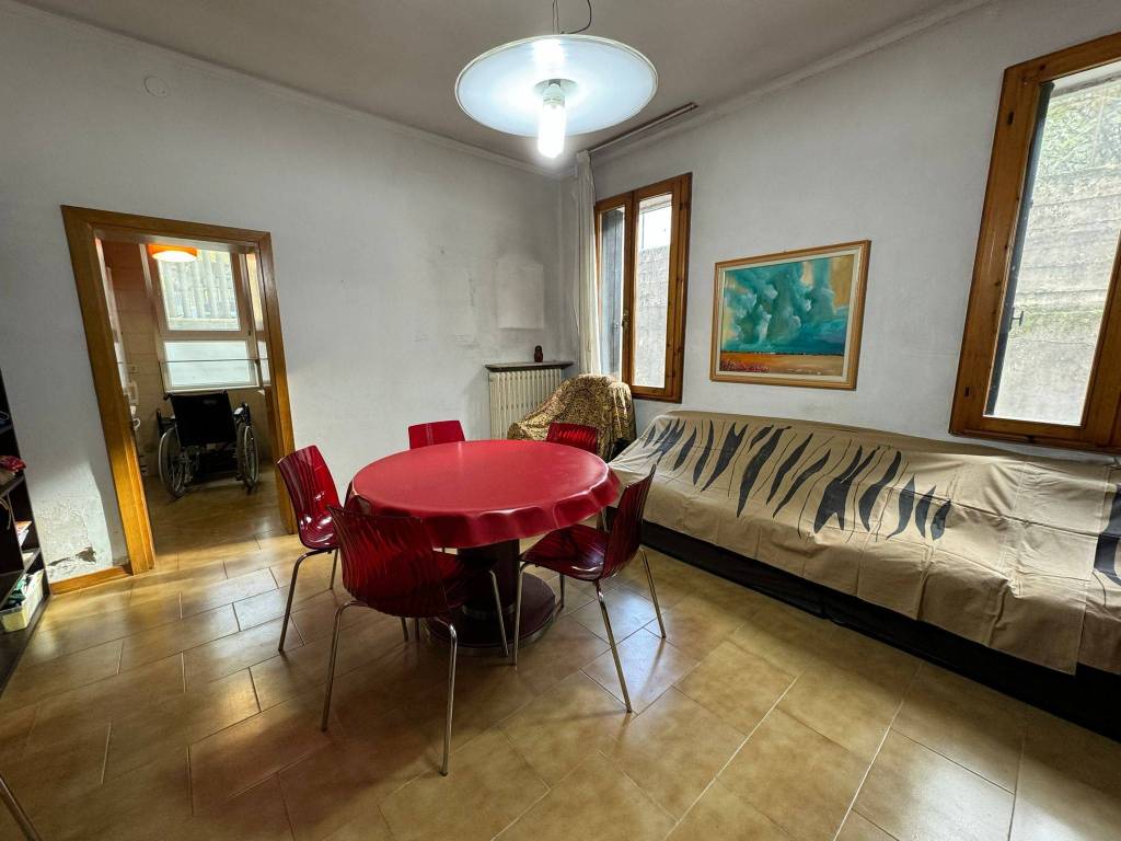 appartamento in vendita a Vicenza in zona Monte Berico