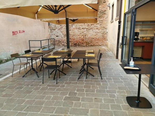 negozio in vendita a Vicenza in zona Centro Storico