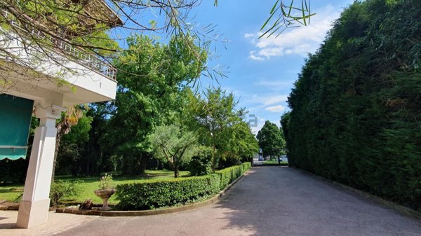 casa indipendente in vendita a Vicenza