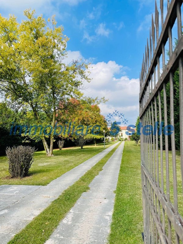casa indipendente in vendita a Vicenza in zona Maddalene