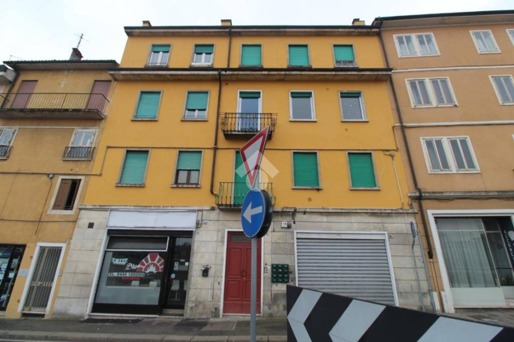 appartamento in vendita a Vicenza in zona Borgo Berga