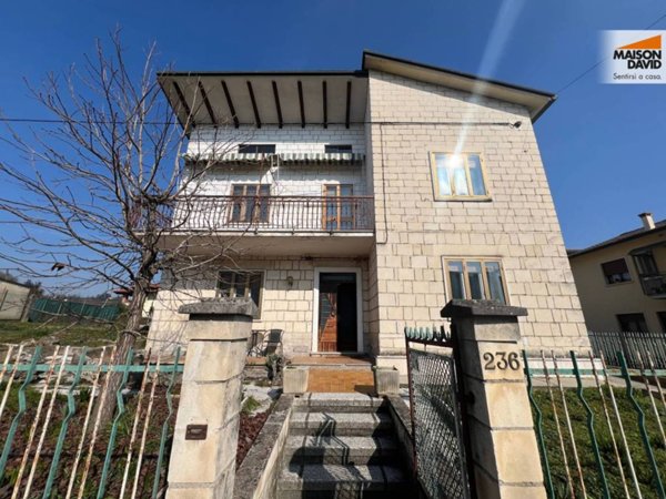 casa indipendente in vendita a Vicenza in zona Centro Storico