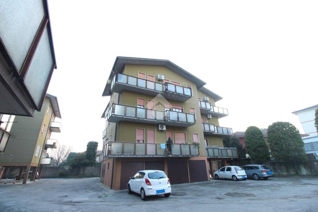 appartamento in vendita a Vicenza in zona Pio X