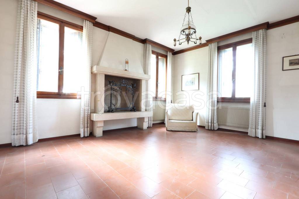 casa indipendente in vendita a Vicenza in zona Borgo Casale