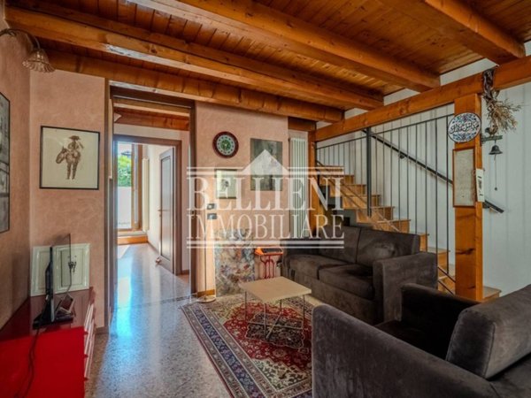 casa indipendente in vendita a Vicenza in zona Centro Storico