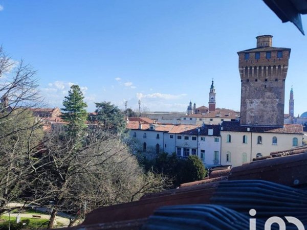 appartamento in vendita a Vicenza in zona Borgo Berga