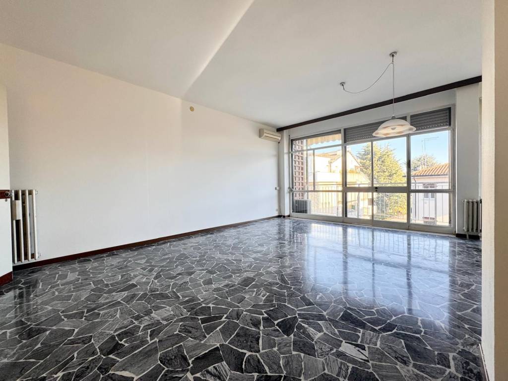 appartamento in vendita a Vicenza in zona San Bortolo/San Paolo
