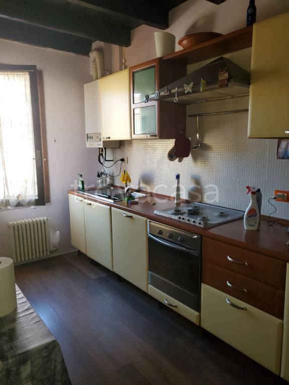 appartamento in vendita a Vicenza in zona San Lazzaro/Pomari