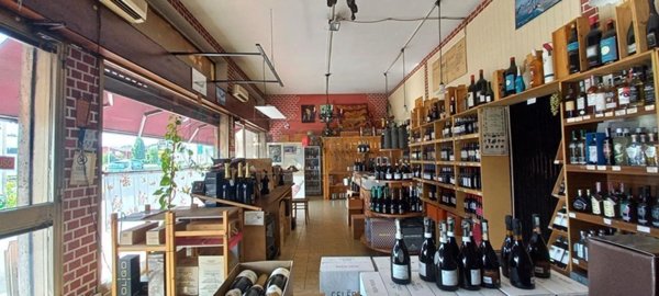 negozio in vendita a Vicenza in zona Villaggio del Sole
