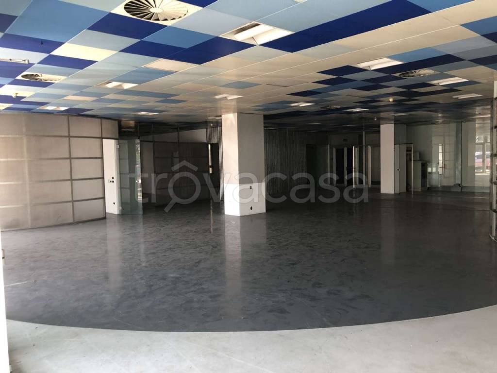 ufficio in vendita a Vicenza in zona San Lazzaro/Pomari