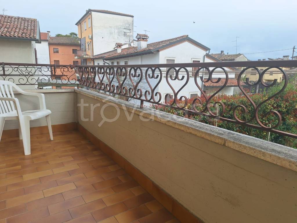 appartamento in vendita a Vicenza in zona Longara