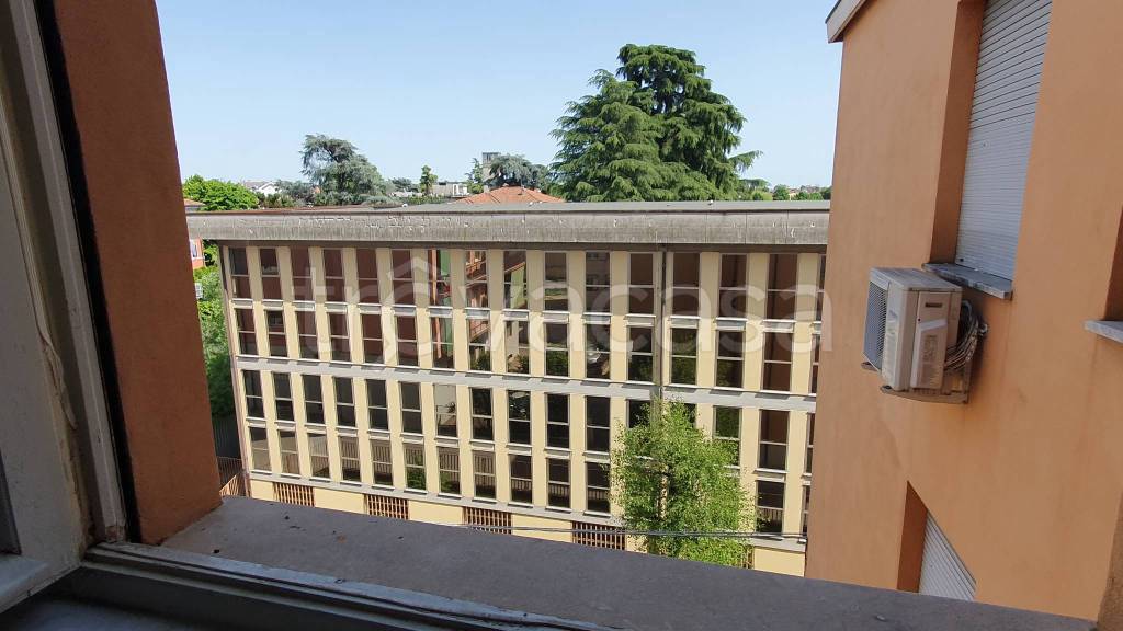 appartamento in vendita a Vicenza in zona Borgo Casale