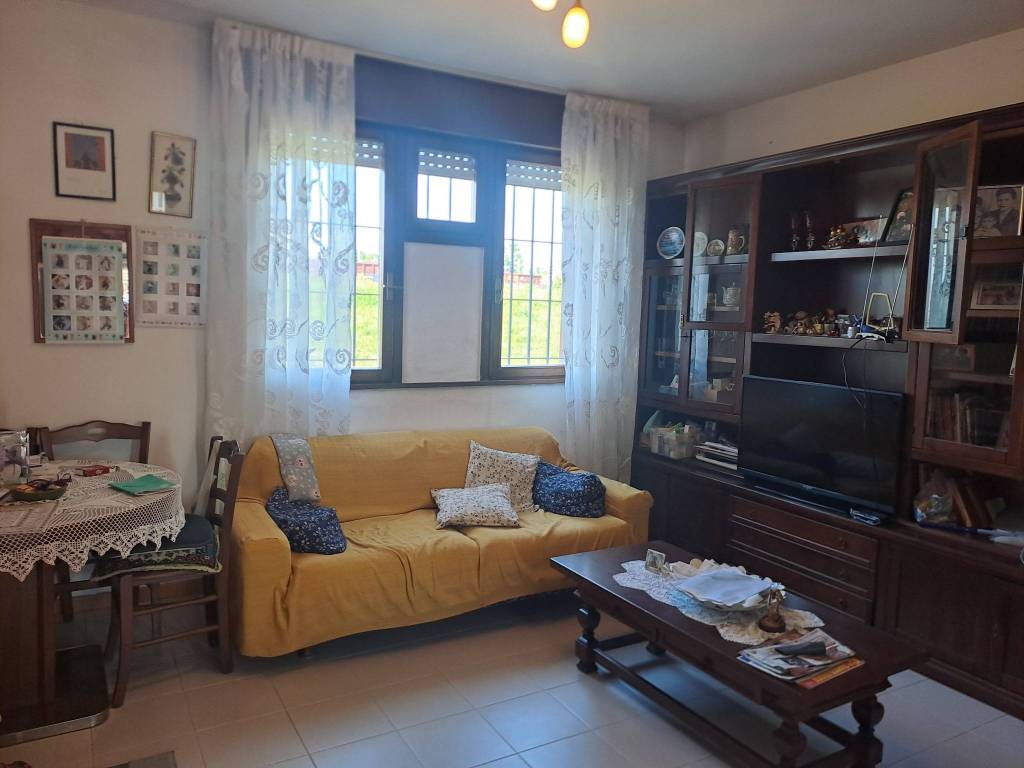 casa indipendente in vendita a Vicenza in zona Gogna