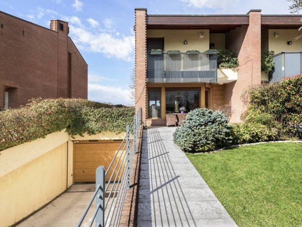 casa indipendente in vendita a Vicenza