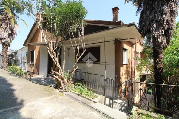 casa indipendente in vendita a Vicenza in zona Borgo Berga