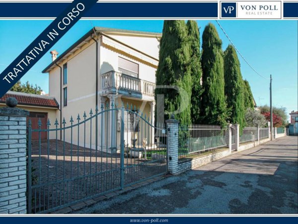 casa indipendente in vendita a Vicenza in zona Centro Storico