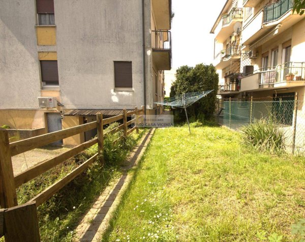 appartamento in vendita a Vicenza in zona Borgo Casale