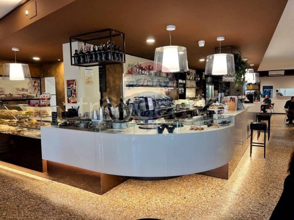 negozio in vendita a Vicenza in zona Centro Storico