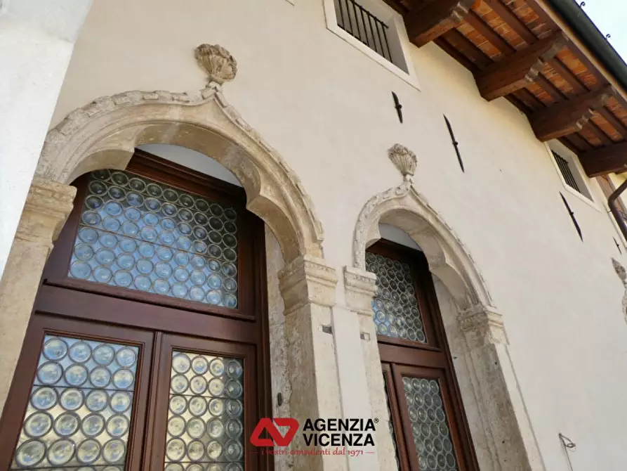casa indipendente in vendita a Vicenza in zona Centro Storico