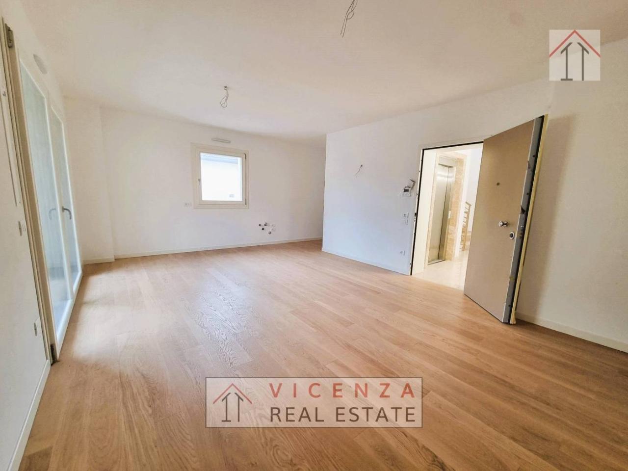 appartamento in vendita a Vicenza in zona San Felice