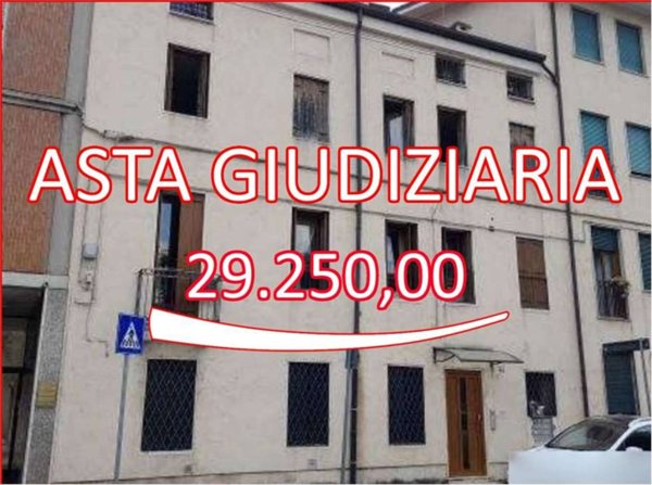 appartamento in vendita a Vicenza in zona San Lazzaro/Pomari