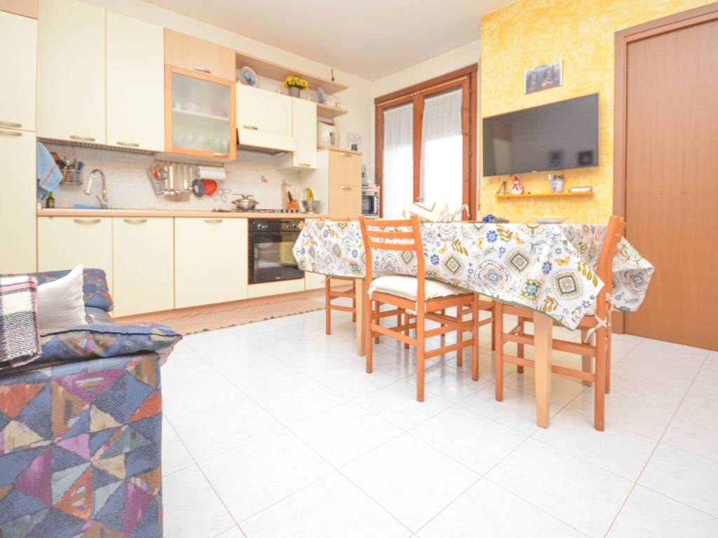 appartamento in vendita a Vicenza in zona San Lazzaro/Pomari