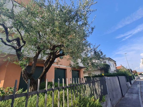 appartamento in vendita a Vicenza in zona Pio X
