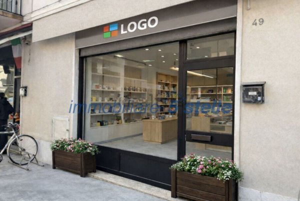 locale commerciale in vendita a Vicenza in zona Pio X