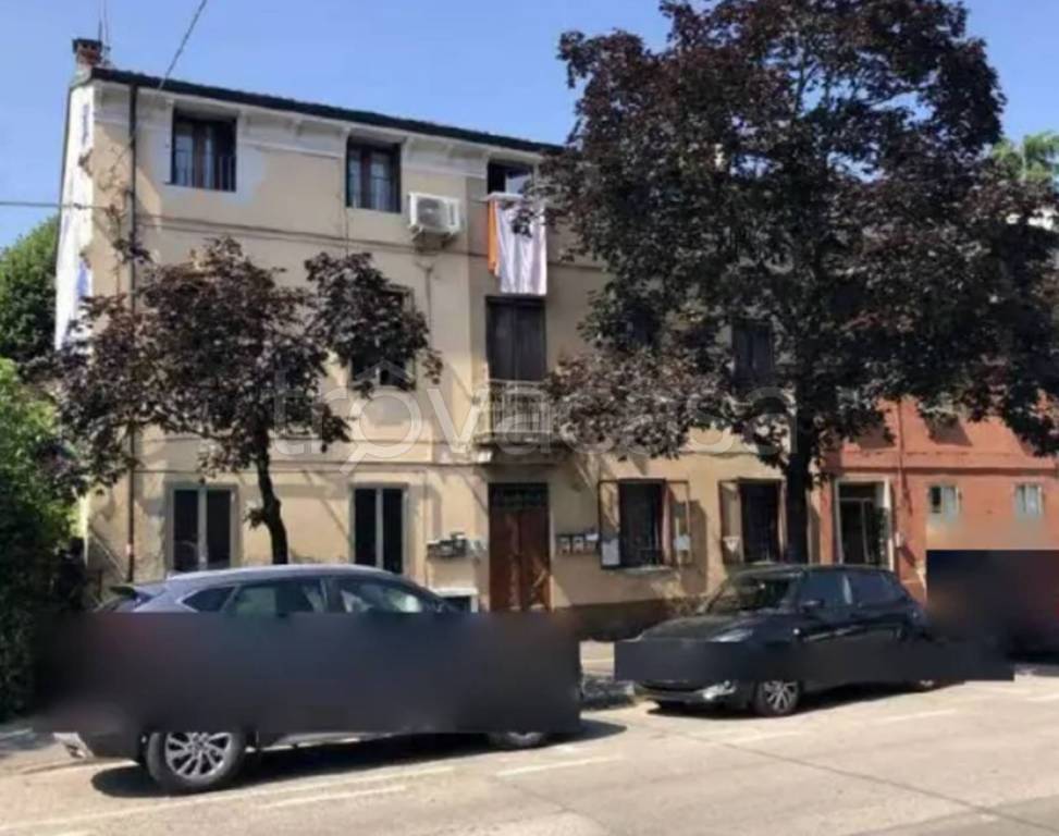 appartamento in vendita a Vicenza in zona Pio X