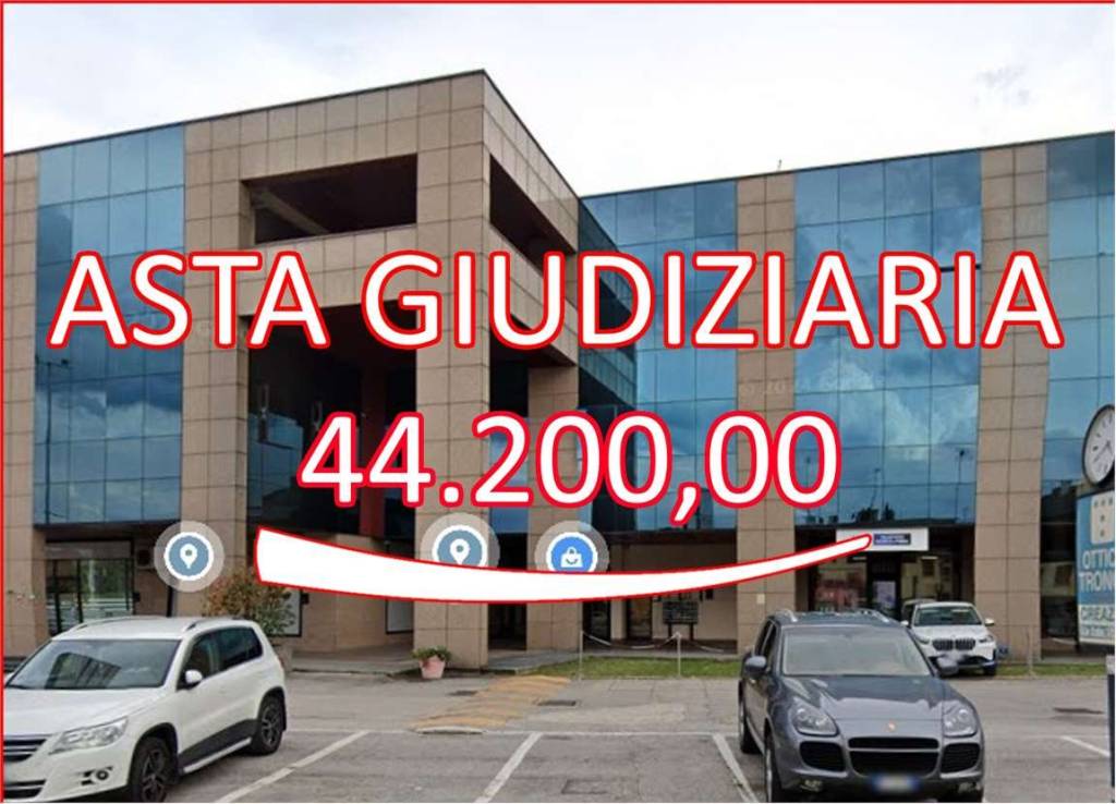 ufficio in vendita a Vicenza in zona San Lazzaro/Pomari