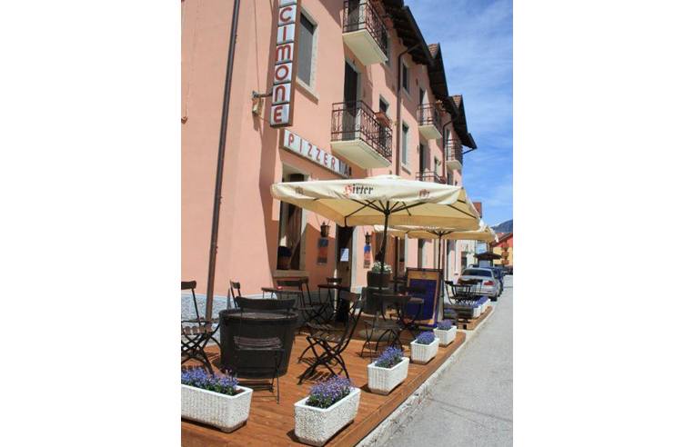 negozio in vendita a Vicenza in zona Polegge