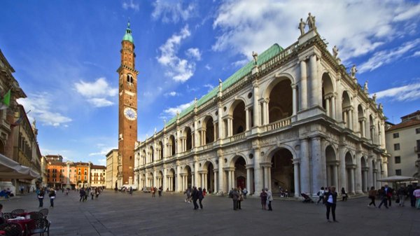 appartamento in vendita a Vicenza in zona Borgo Berga