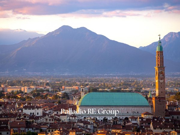 appartamento in vendita a Vicenza in zona Borgo Berga