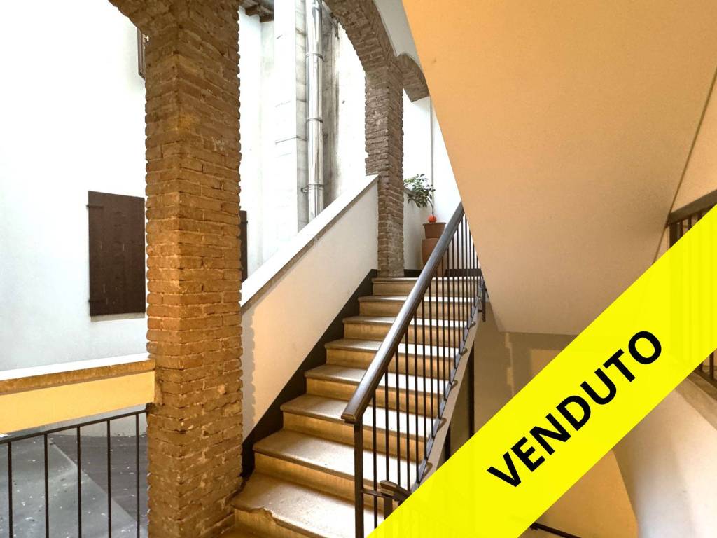 appartamento in vendita a Vicenza in zona Centro Storico