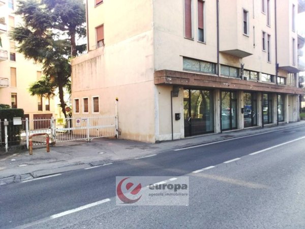 casale in vendita a Vicenza in zona Centro Storico