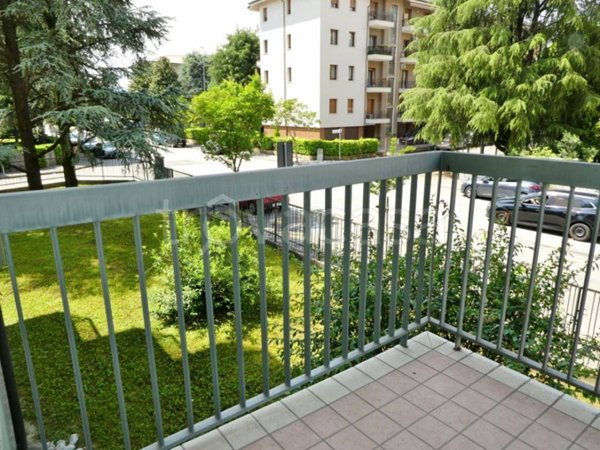 appartamento in vendita a Vicenza in zona Cattane