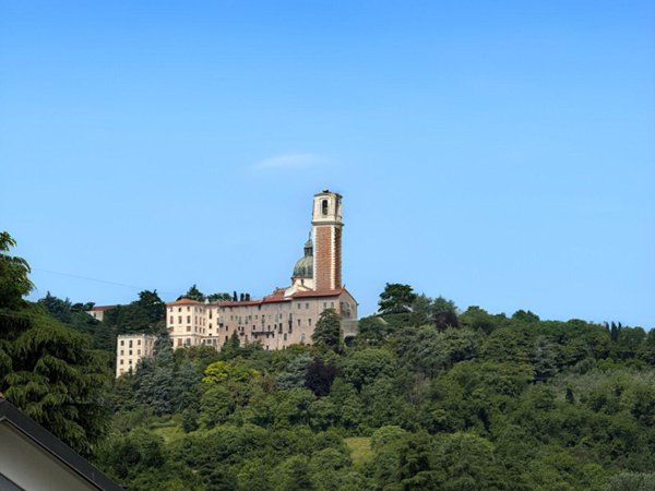 casa indipendente in vendita a Vicenza in zona Centro Storico