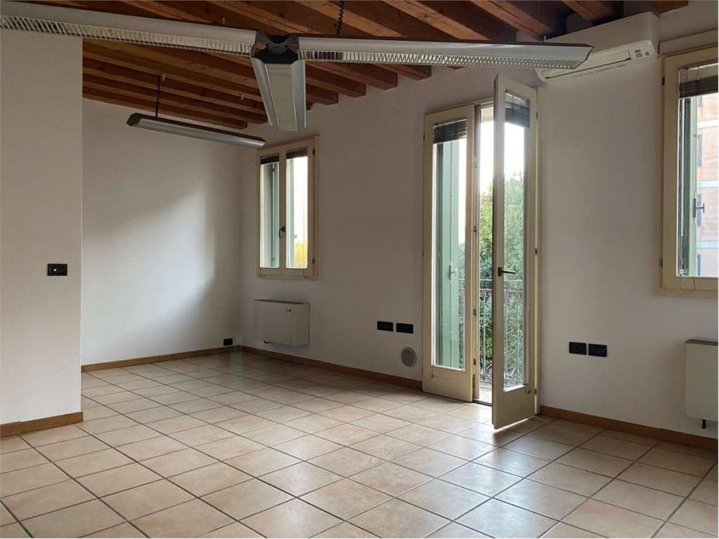 appartamento in vendita a Vicenza in zona San Felice