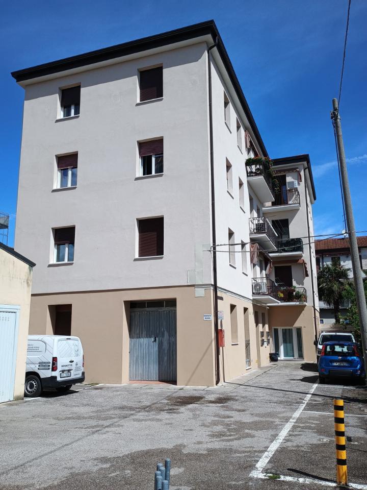 appartamento in vendita a Vicenza in zona Pio X