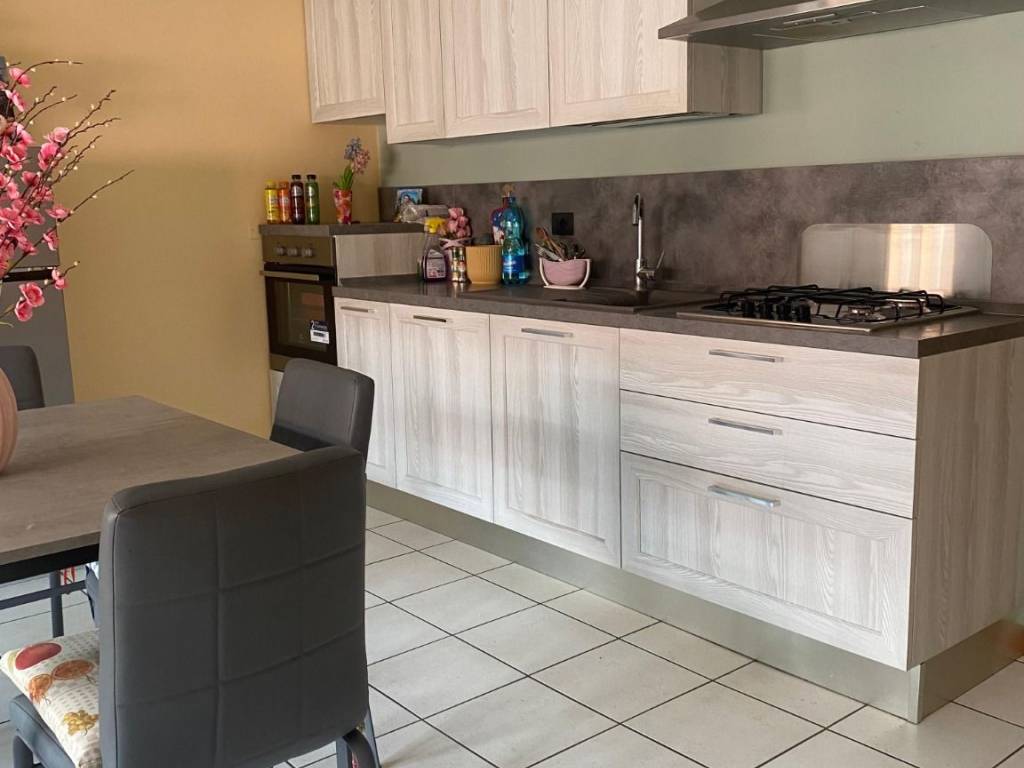 appartamento in vendita a Vicenza in zona Villaggio del Sole