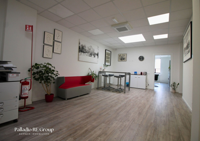 ufficio in vendita a Vicenza