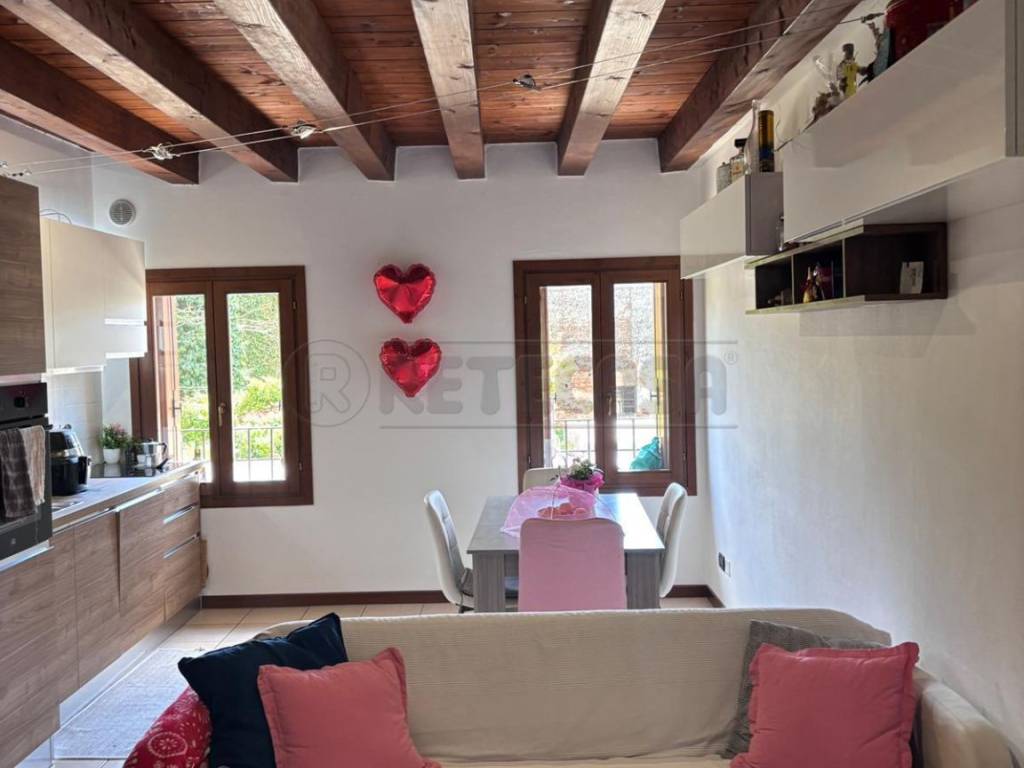 appartamento in vendita a Vicenza in zona San Bortolo/San Paolo