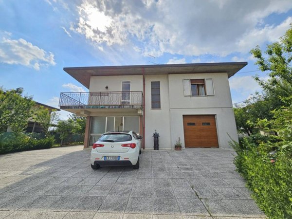 casa indipendente in vendita a Vicenza in zona Anconetta