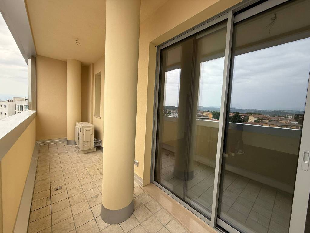 appartamento in vendita a Vicenza in zona San Lazzaro/Pomari
