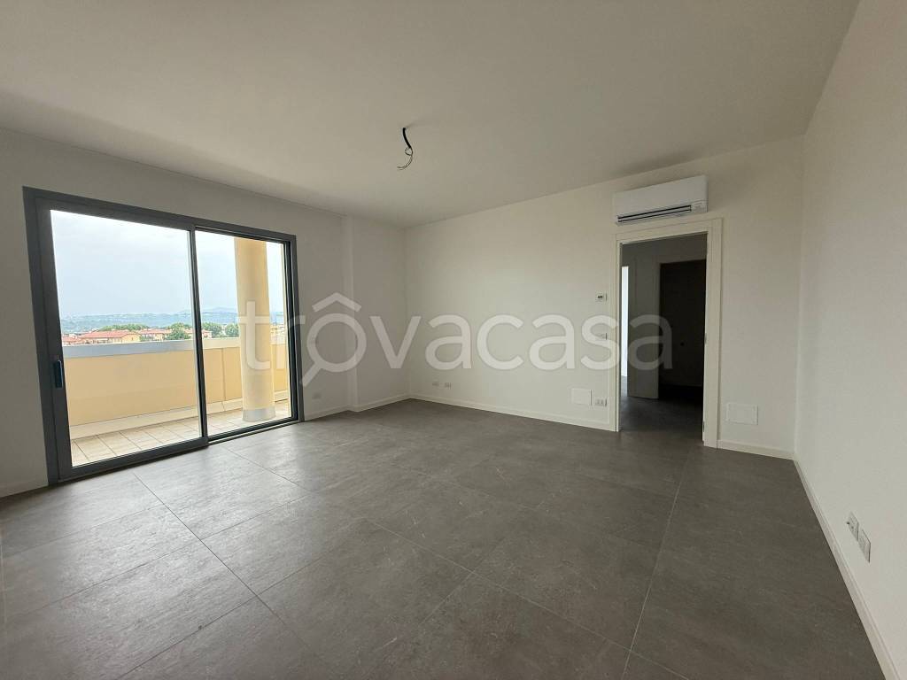 appartamento in vendita a Vicenza in zona San Lazzaro/Pomari