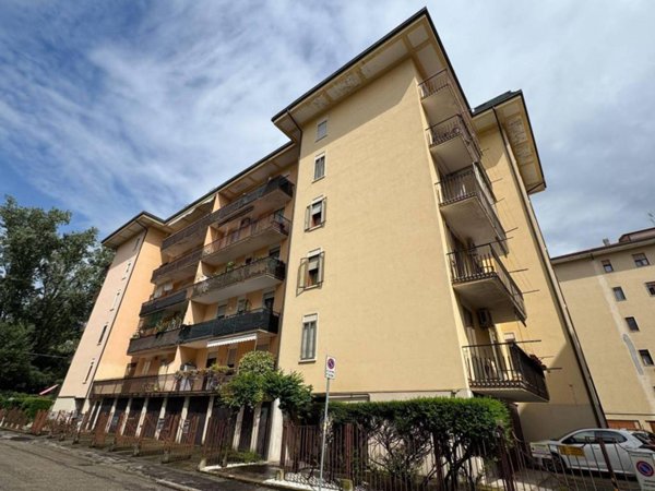 appartamento in vendita a Vicenza in zona Villaggio del Sole