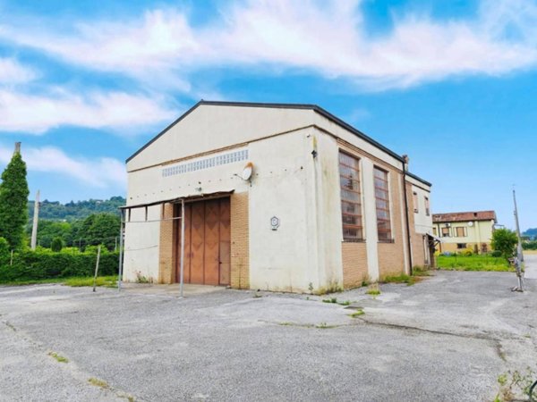 terreno edificabile in vendita a Vicenza in zona Campedello