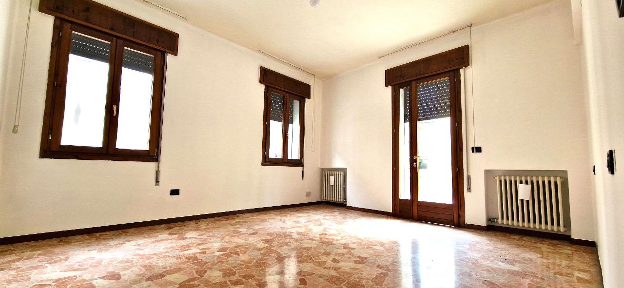 appartamento in vendita a Vicenza in zona San Felice